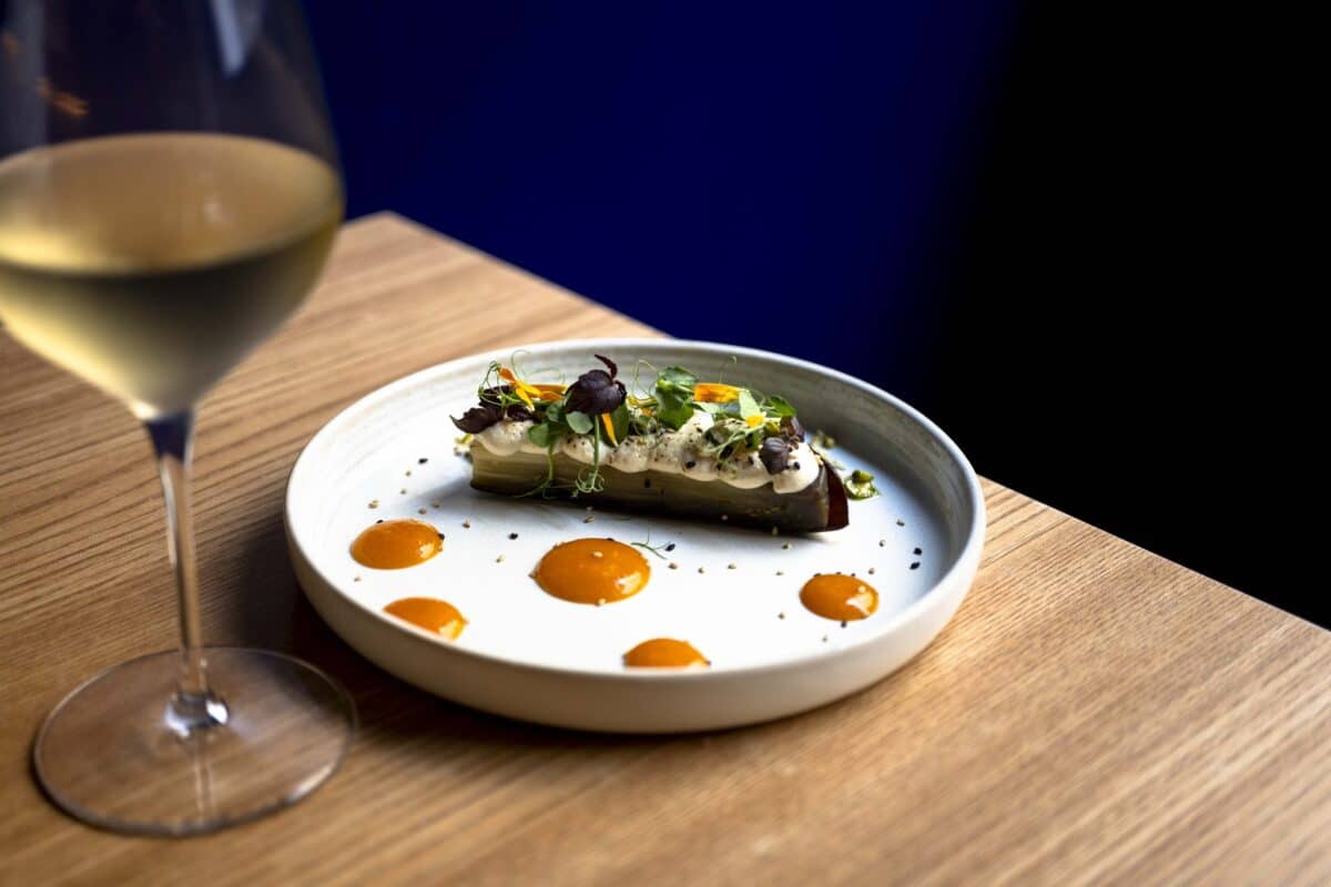 ao izakaya restaurant paris plat 14 GeraldineMartens DSC8845 1200x800 - La carte